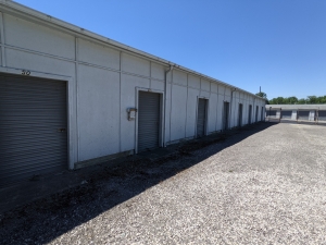Dove Storage - Hubbard - Photo 6