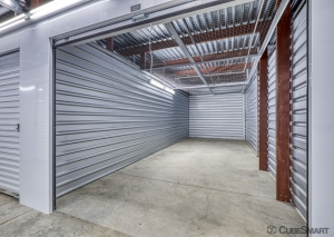 CubeSmart Self Storage - 6651 South Cooper Street - TX - Photo 4
