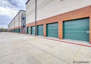 CubeSmart Self Storage - 6651 South Cooper Street - TX - Photo 6