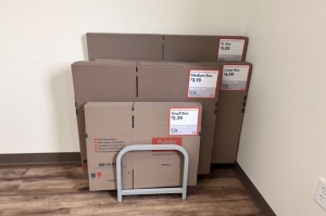 Public Storage - Keizer - 5555 Windsor Island Rd N - Photo 2