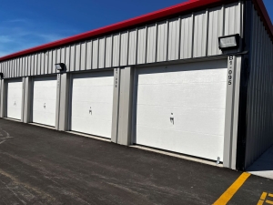 Raceway Self Storage - Photo 5