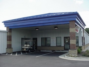 AAAA Self Storage - Roanoke / Self Service Only / Fully Automated Facility / 1350 Bean Street - Photo 2