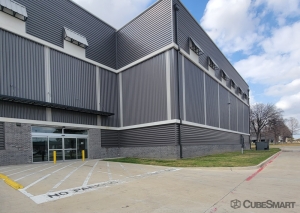 CubeSmart Self Storage - 3801 Northeast Loop 820 - TX - Photo 6