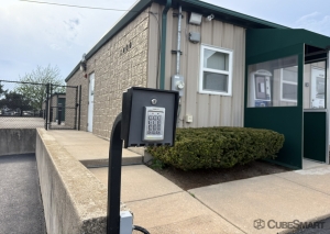 CubeSmart Self Storage - 1400 Bohr Avenue- IL - Photo 6