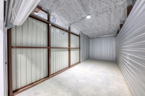 Kodiak Self Storage - Jonestown - Photo 9