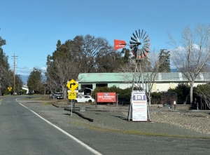 TnT Self Storage - Photo 3