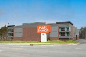 Public Storage - Raleigh - 7505 Fox Rd