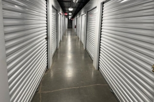 Public Storage - Louisville - 3913 Accomack Dr - Photo 2