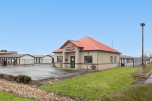 Public Storage - Marysville - 1107 E 5th St