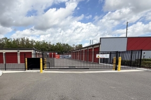 Public Storage - Clermont - 14037 Country Road 455 - Photo 4