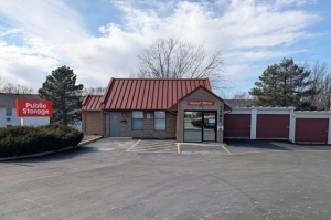 Public Storage - Olathe - 1702 E Kansas City Rd