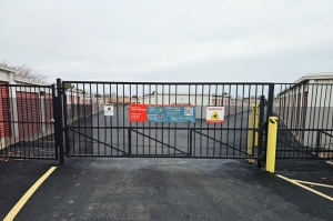 Public Storage - Olathe - 1702 E Kansas City Rd - Photo 4