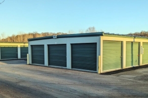 Public Storage - Kansas City - 13824 Blue Pkwy - Photo 2