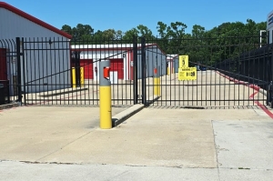 Public Storage - Porter - 23771 FM 1314 - Photo 4