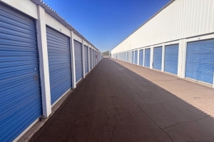 Public Storage - Glendale - 5142 N 43rd Ave - Photo 2