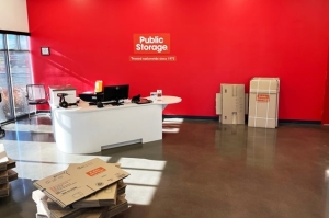 Public Storage - Minneapolis - 1720 N Washington Ave - Photo 2