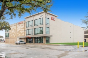 Public Storage - Dallas - 3520 Forest Ln