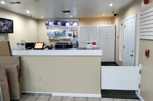 Public Storage - Alameda - 1913 Sherman St - Photo 3