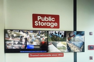 Public Storage - Santa Clarita - 26363 Diamond Pl - Photo 4