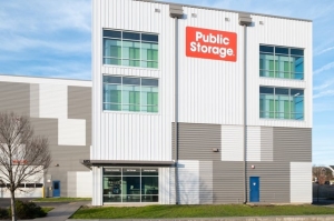 Public Storage - Portland - 685 SE Division Pl