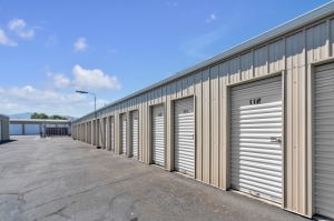 Buxbear Storage Oak Grove