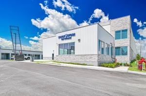 SPACE 2 STORE Self Storage - Photo 2