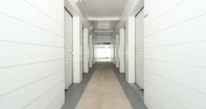 iStorage - 7002 - Beneva Rd - Photo 4