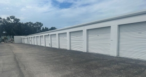 iStorage - 7006 - St. Petersburg - Photo 3