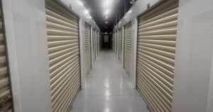 iStorage - 5523 - Tampa - Photo 4