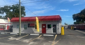 iStorage - 8355 - Tampa