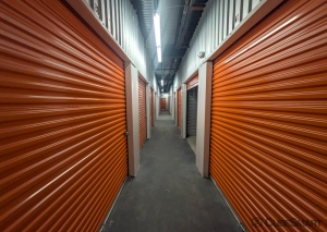 CubeSmart Self Storage - 6140 North Sam Houston Parkway West - TX - Photo 3
