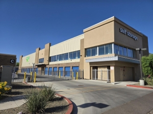 Extra Space Storage - 5207 - Phoenix - E Union Hills Dr - Photo 6