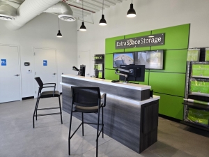 Extra Space Storage - 6945 - Las Vegas - Sky Pointe Dr - Photo 3