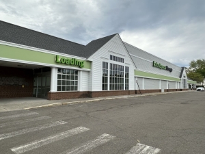 Extra Space Storage - 6845 - Bridgeport - Madison Ave