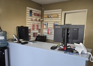 Extra Space Storage - 5235 - Escondido - Avenida del Diablo - Photo 7