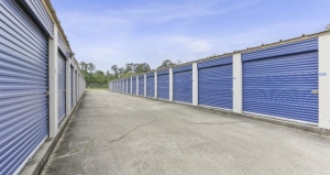 Southern Self Storage - 3524 West Slidell - Photo 2