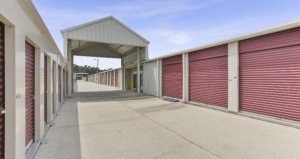 Southern Self Storage - 3526 Pearl River - Photo 2