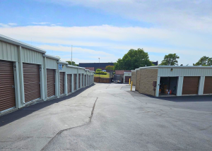 Self Storage Plus - Midlothian - 14420 Justice Road - Photo 4