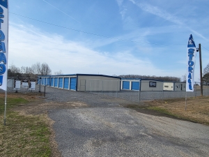 Premier Storage - Conway Main St