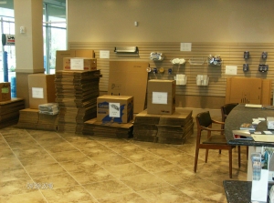 Community Self Storage - Inner Loop - Photo 4
