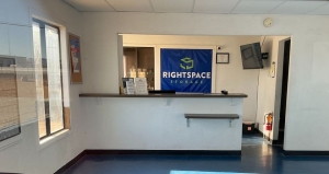 RightSpace Storage - 3020 - Victorville - Photo 2