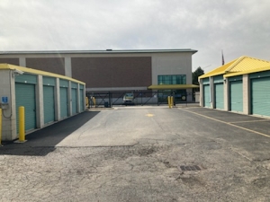 Compass Self Storage - Compass Self Storage - John R Rd (204) - Photo 2