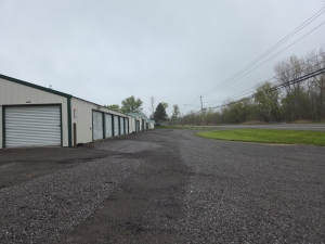 The Storage Mall - Batavia W. Main St. - Photo 7