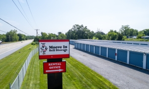 Moove In Self Storage - Jonestown - Photo 2