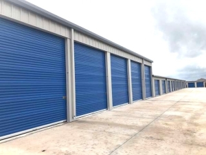 Solid Ground Storage - 1210