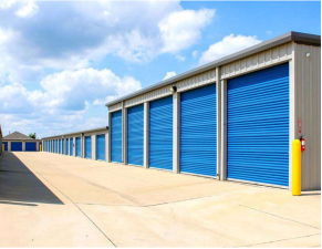 Solid Ground Storage - 1210