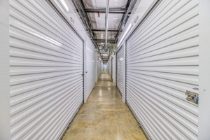 Houston Levee Storage - Photo 7