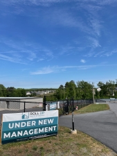 Roll Up Self Storage- Lake Life