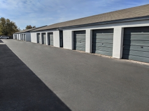 Extra Closet Self Storage