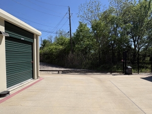 Five Star Storage - Denison - Photo 4